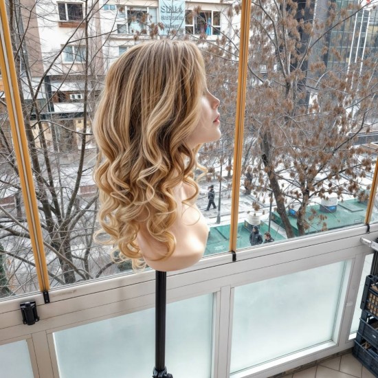 Ankarada Doğal Peruk Gerçek Saçtan Yapılan En İyi Peruklar Deri Görünümlü