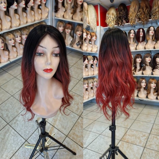 El İşçiliğiyle Tepe Kısmı Deri Görünümlü Kişiye Özel Yapılan Gerçek Saç Peruklar