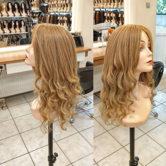 Anlaşılmayan Peruk Bayan Peruk Gerçek Saç Peruk Tepe Kısmı Deri Görünümlü El İşçiliği Doğal Peruk