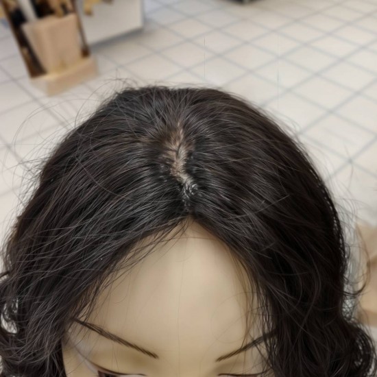 Bayan Peruk Tepe Kısmı Deri Görünümlü El İşçiliği Ankara Kızılay İzmir 1 Caddesi Necip Bey Apt No 22 Kat 2