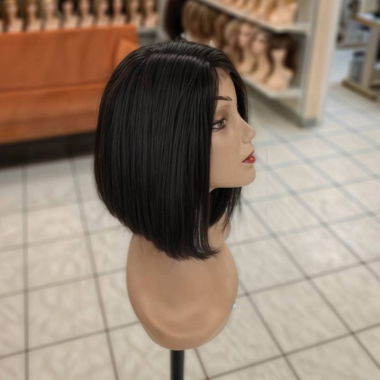 Ankarada İpek Taban Peruk Gerçek Saç Peruk Doğal Peruk Deri Görünümlü Peruklar